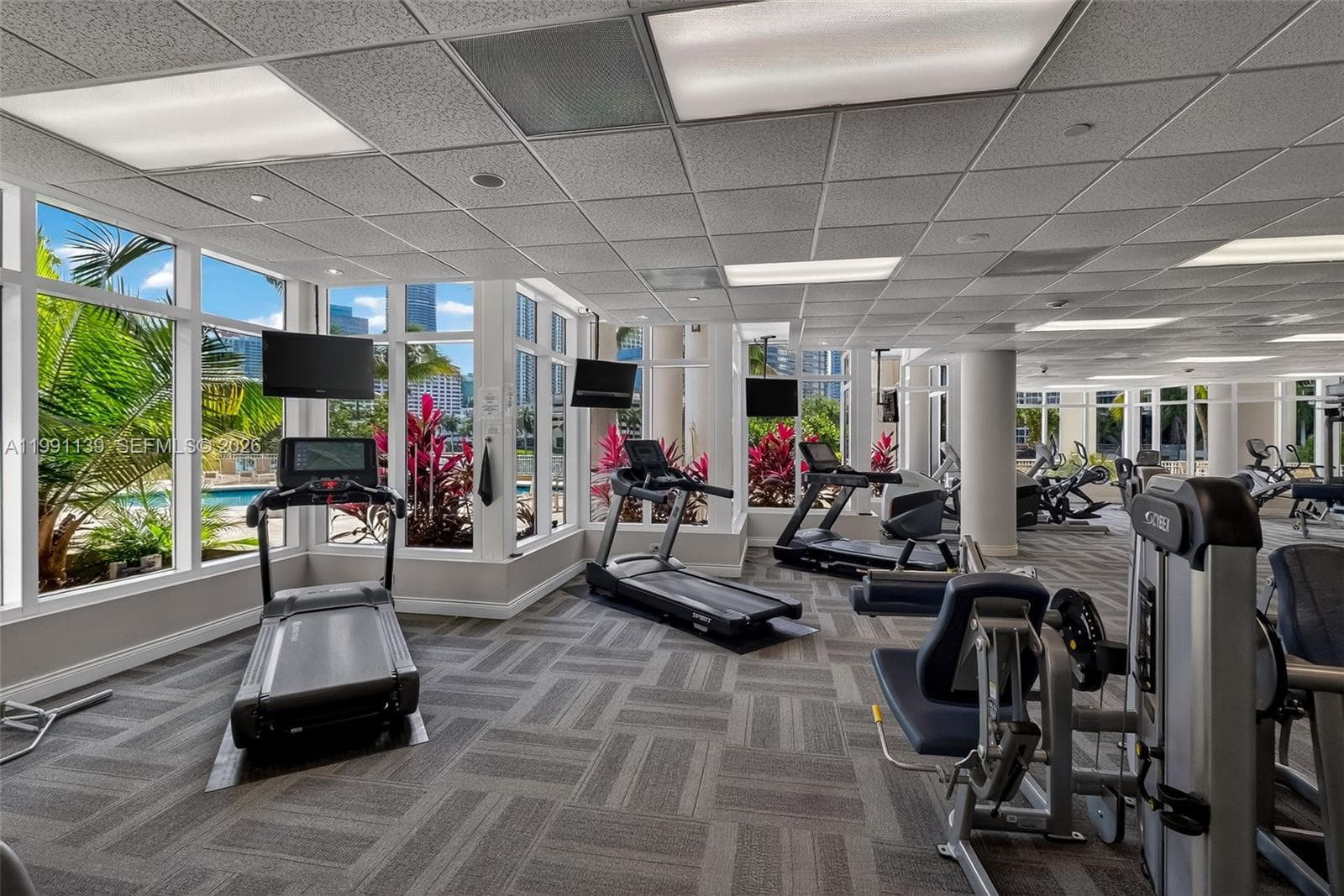 801 Brickell Key Blvd # 2502, Miami FL 33131 — 34