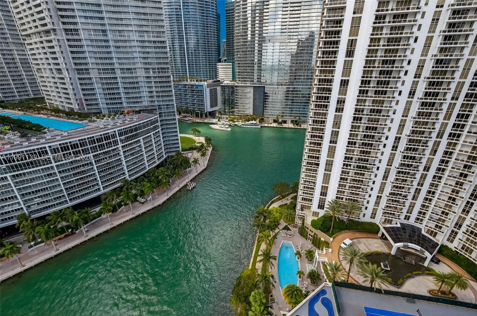 801 Brickell Key Blvd # 2502, Miami FL 33131 — 18