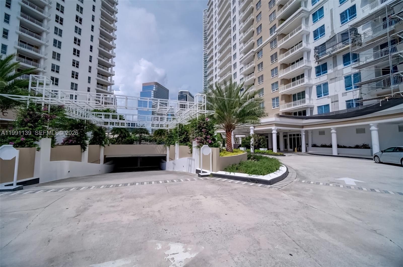 801 Brickell Key Blvd # 2502, Miami FL 33131 — 44