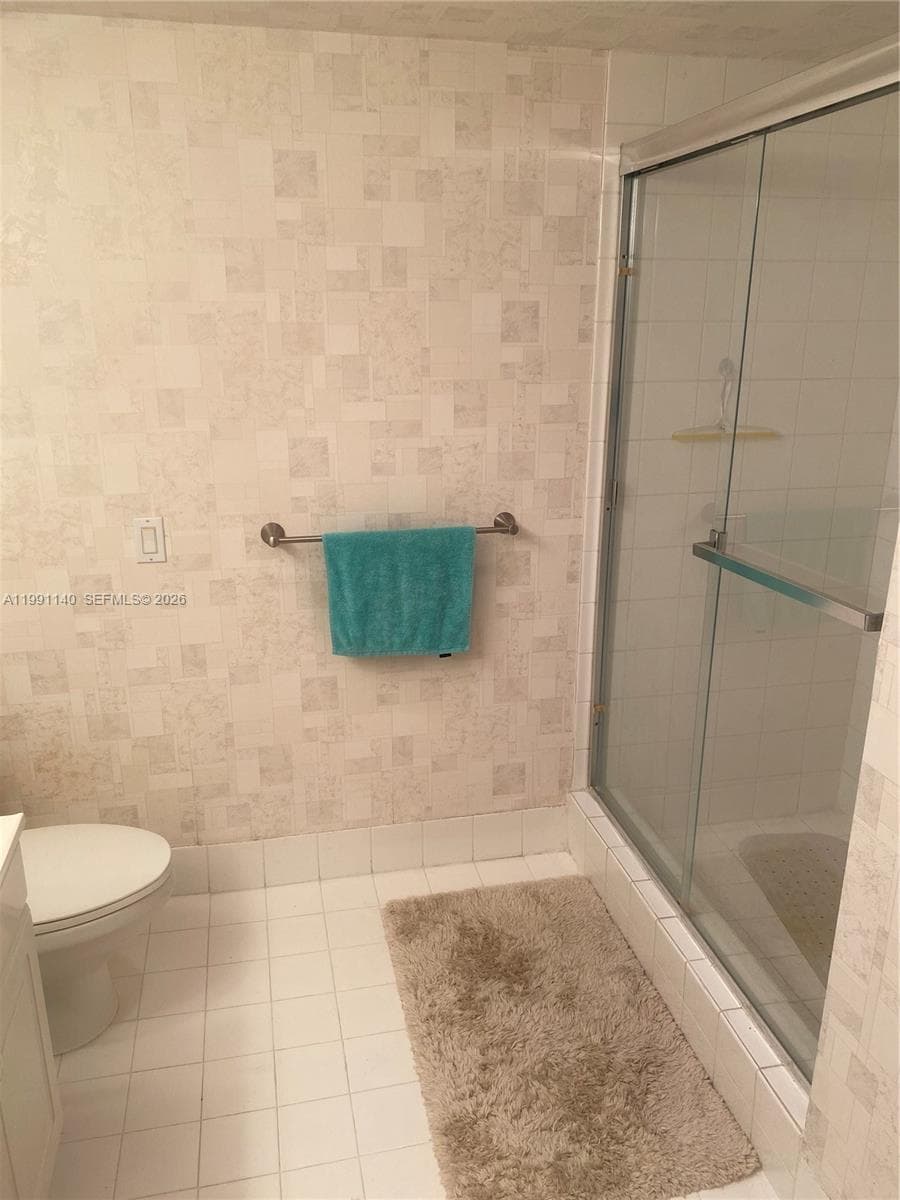 3640 Yacht Club Dr # 1009, Aventura FL 33180 — 16
