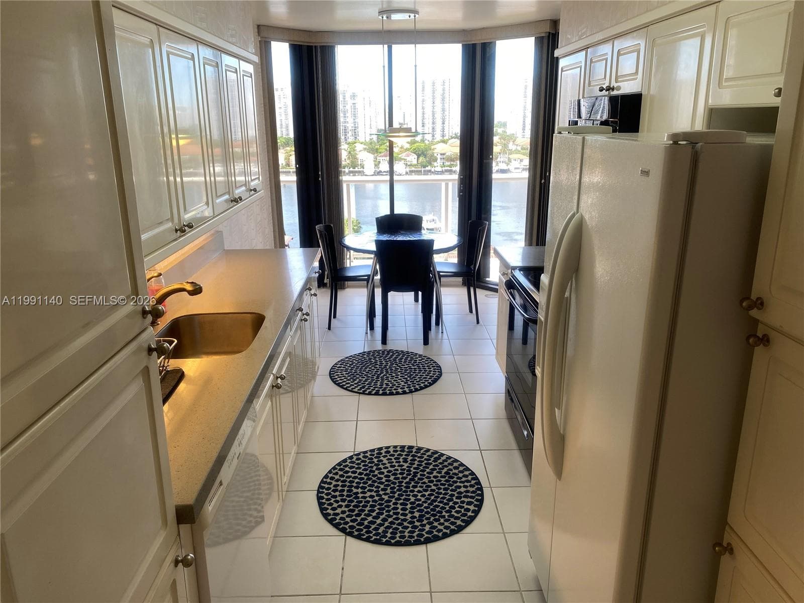 3640 Yacht Club Dr # 1009, Aventura FL 33180 — 11