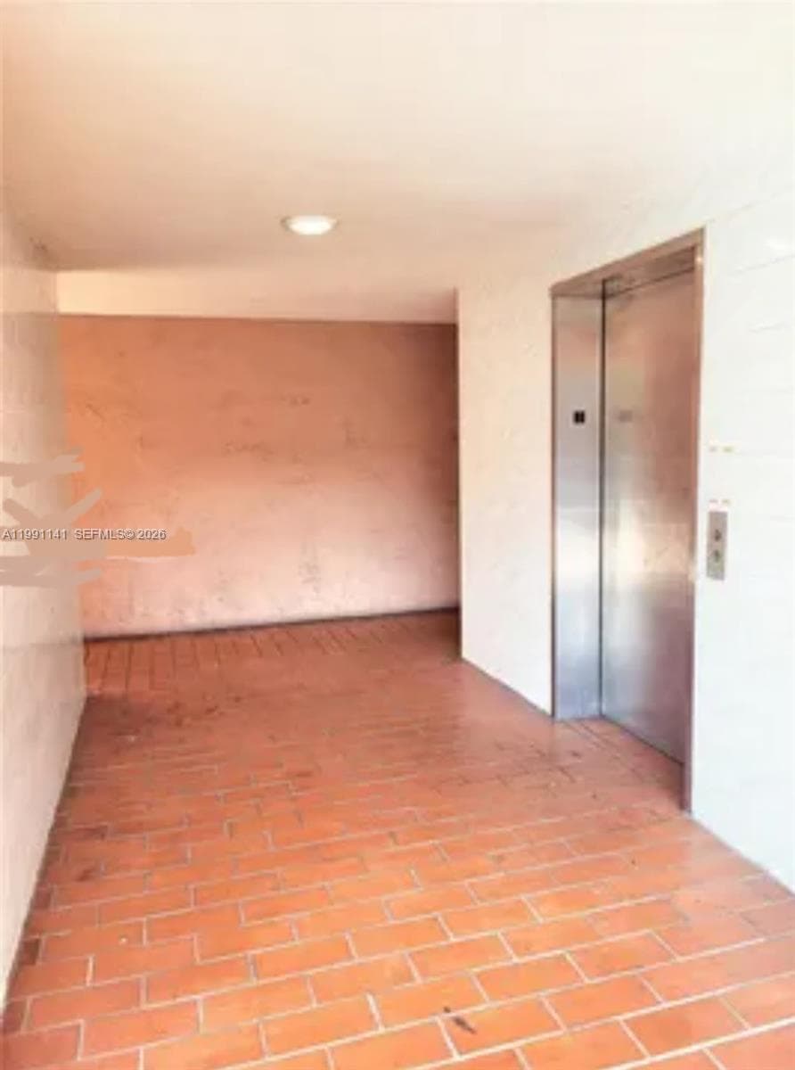 5765 W 25th Ct # 211, Hialeah FL 33016 — 3
