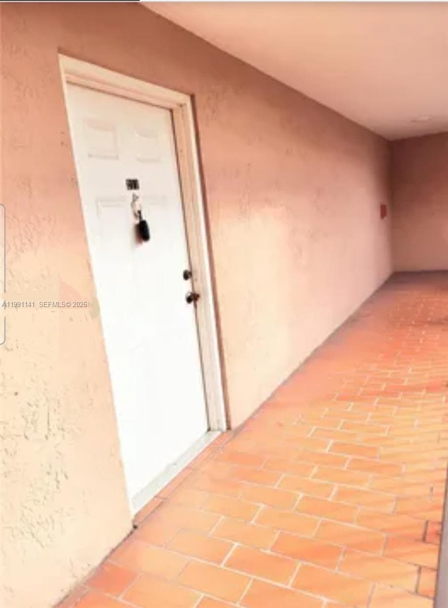 5765 W 25th Ct # 211, Hialeah FL 33016 — 4