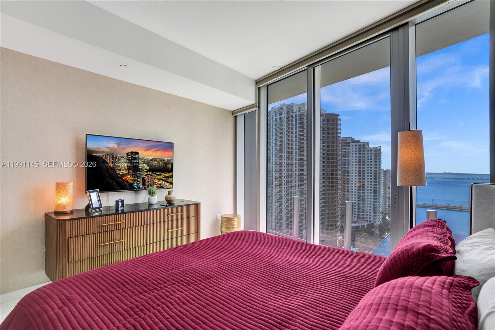 300 Biscayne Boulevard Way # 2106W, Miami FL 33131 — 27
