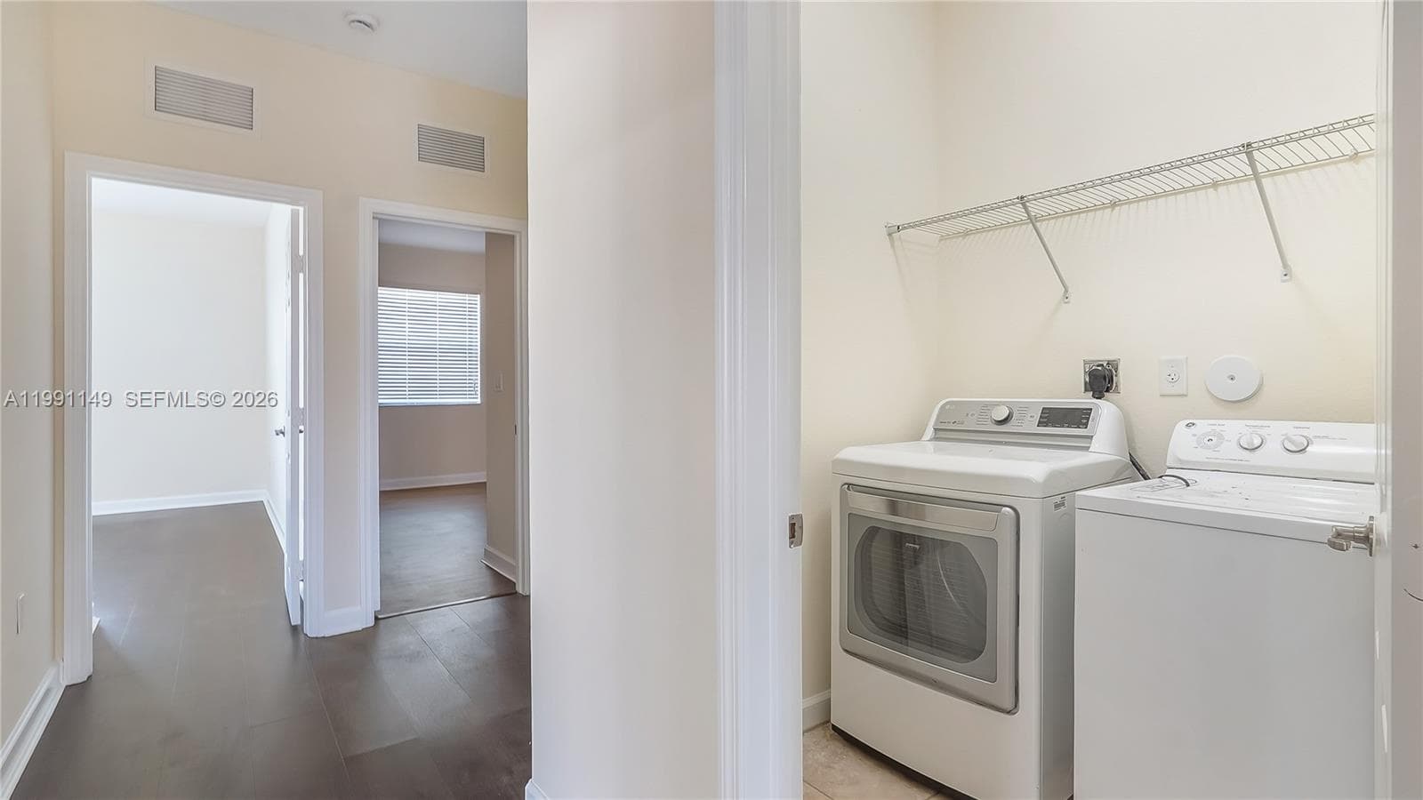 8841 W 34th Ct, Hialeah FL 33018 — 57