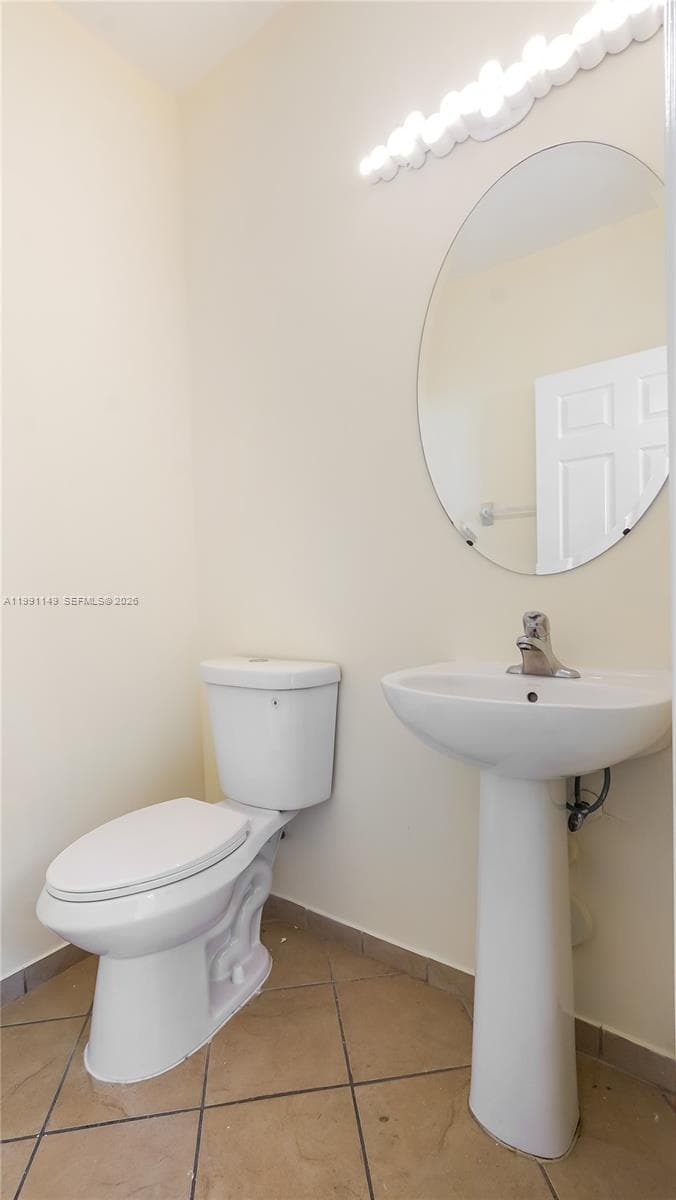 8841 W 34th Ct, Hialeah FL 33018 — 28