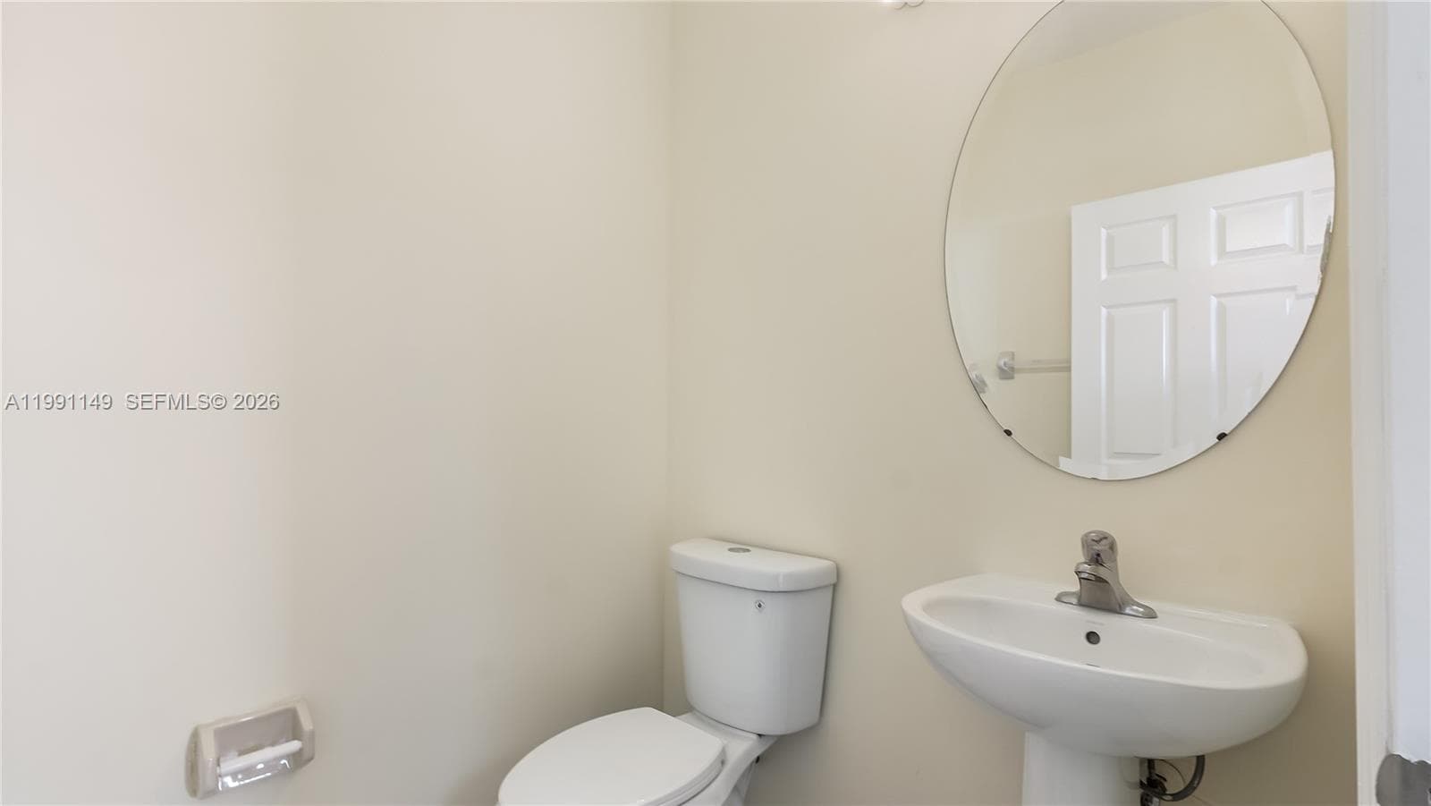 8841 W 34th Ct, Hialeah FL 33018 — 18