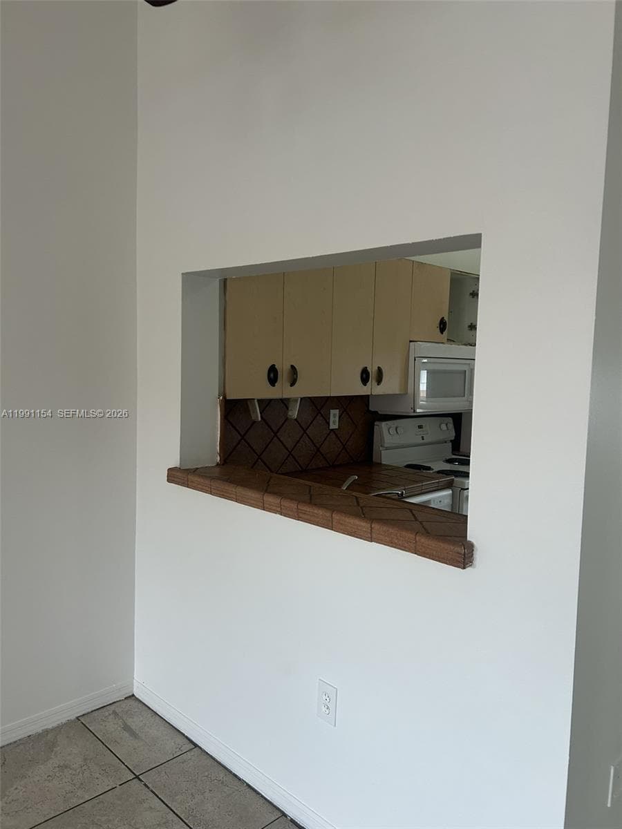 6425 SW 130th Pl # 704, Miami FL 33183 — 5