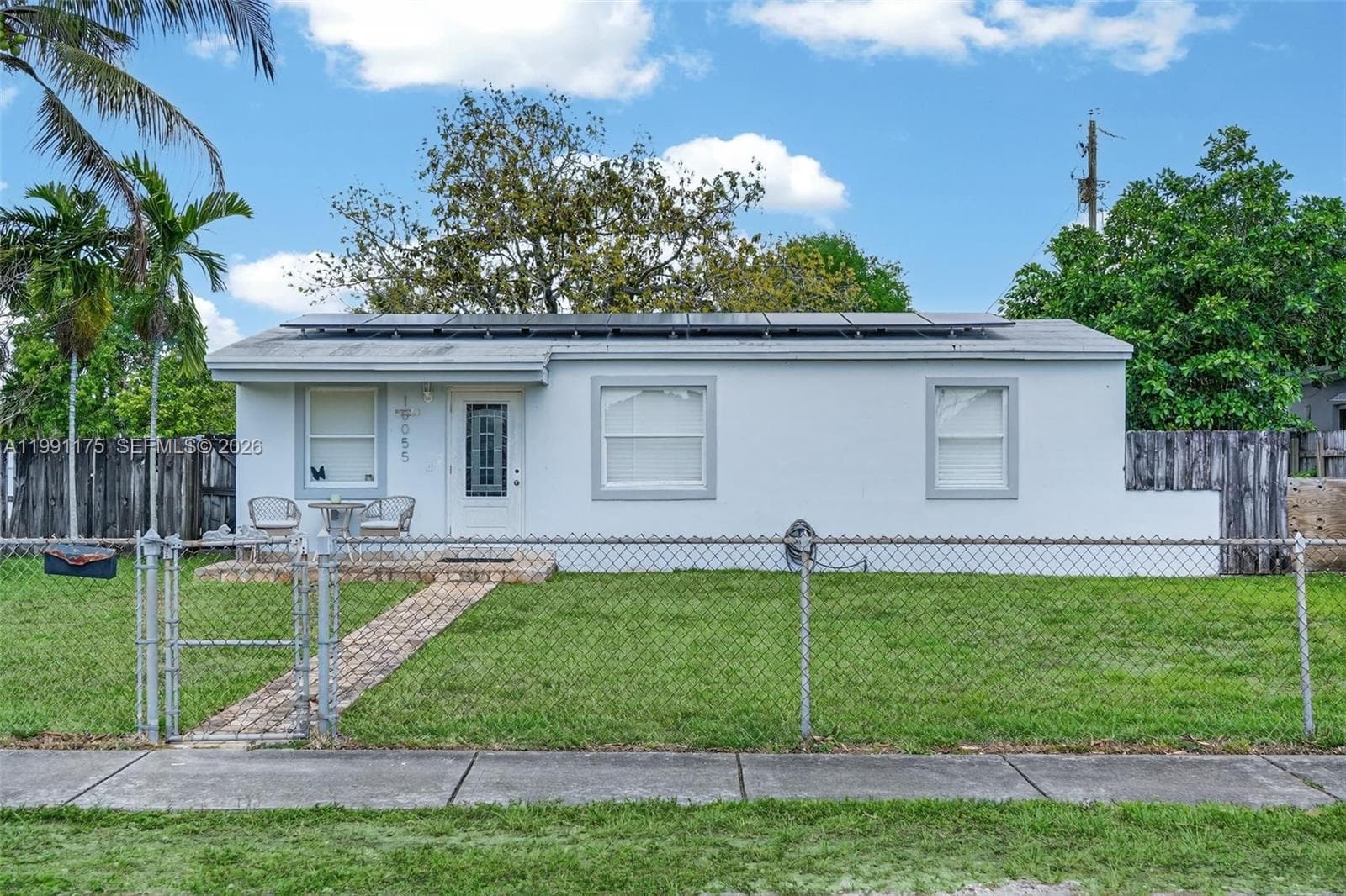 10055 SW 52nd Ter, Miami FL 33165 — 3