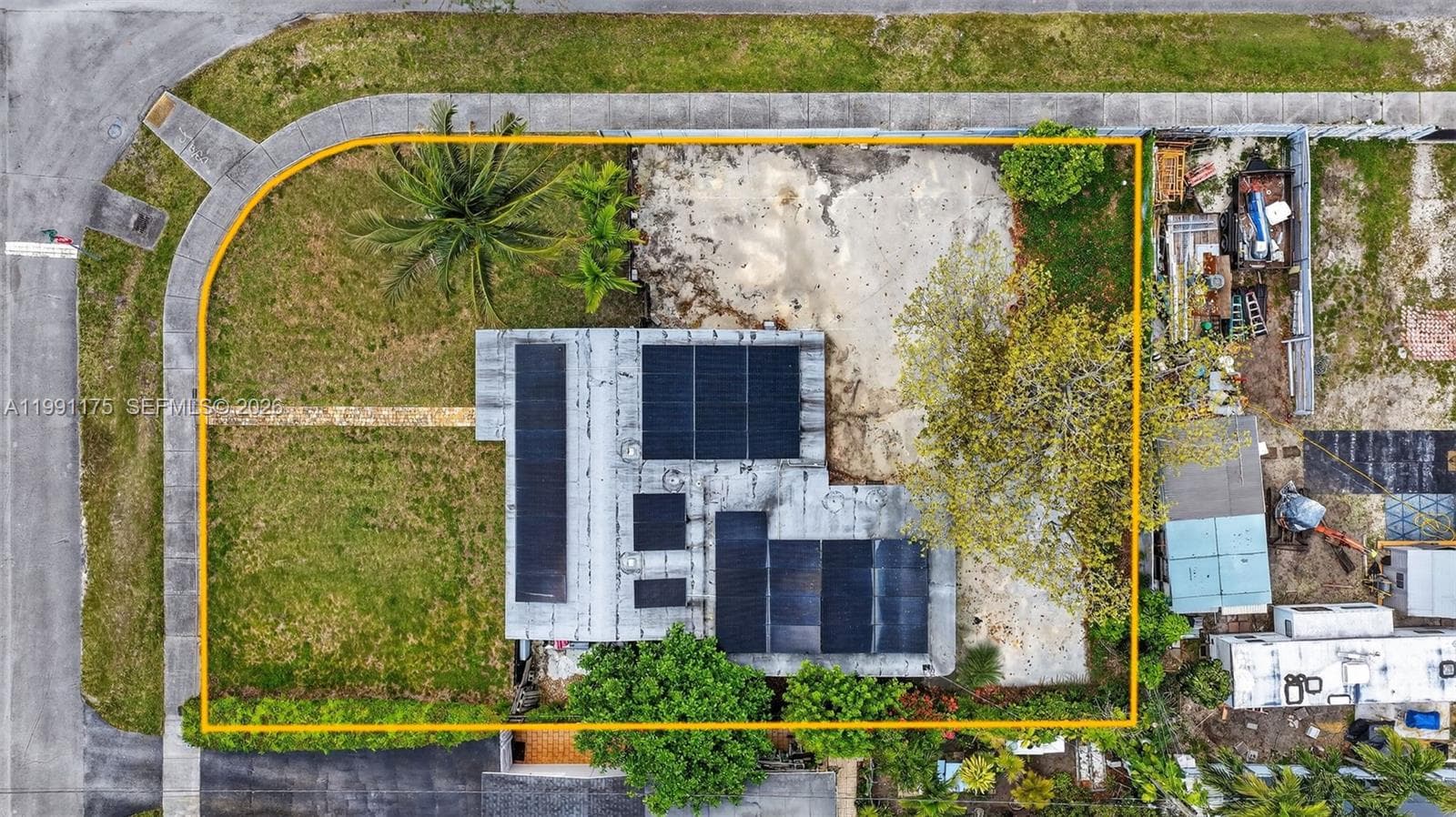 10055 SW 52nd Ter, Miami FL 33165 — 36