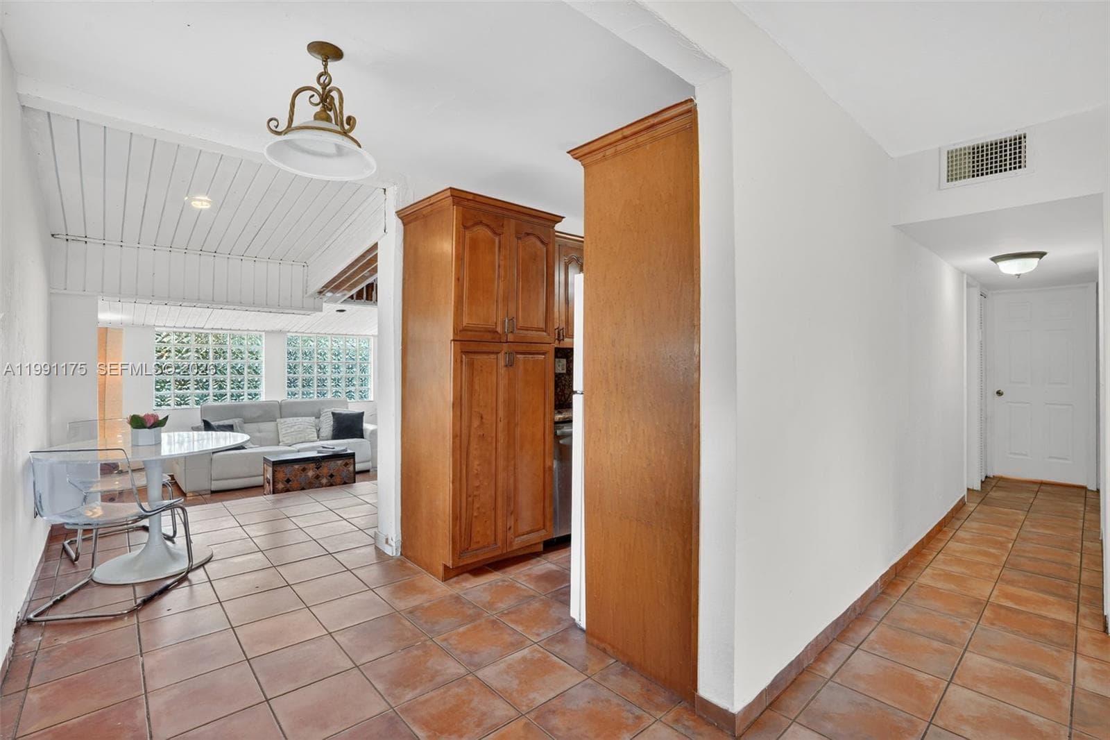10055 SW 52nd Ter, Miami FL 33165 — 10