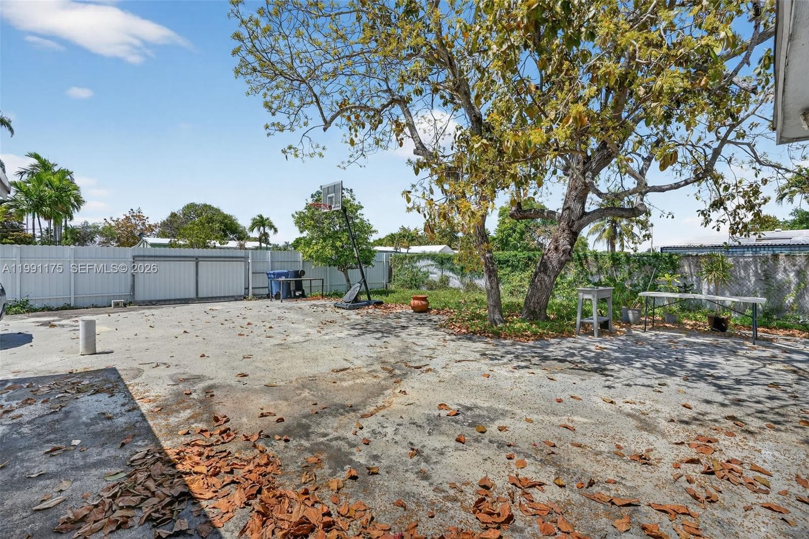 10055 SW 52nd Ter, Miami FL 33165 — 31