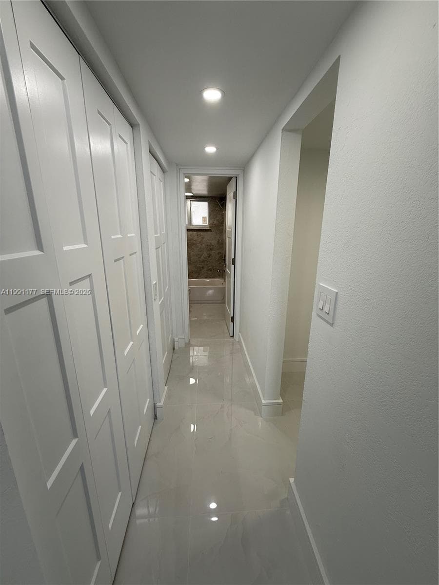 9915 W Okeechobee Rd # 201, Hialeah Gardens FL 33016 — 7