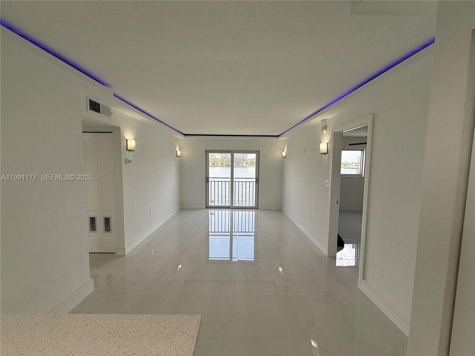 9915 W Okeechobee Rd # 201, Hialeah Gardens FL 33016 — 1