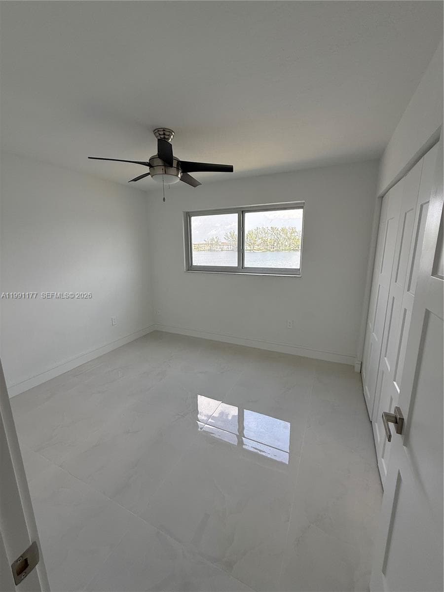9915 W Okeechobee Rd # 201, Hialeah Gardens FL 33016 — 8