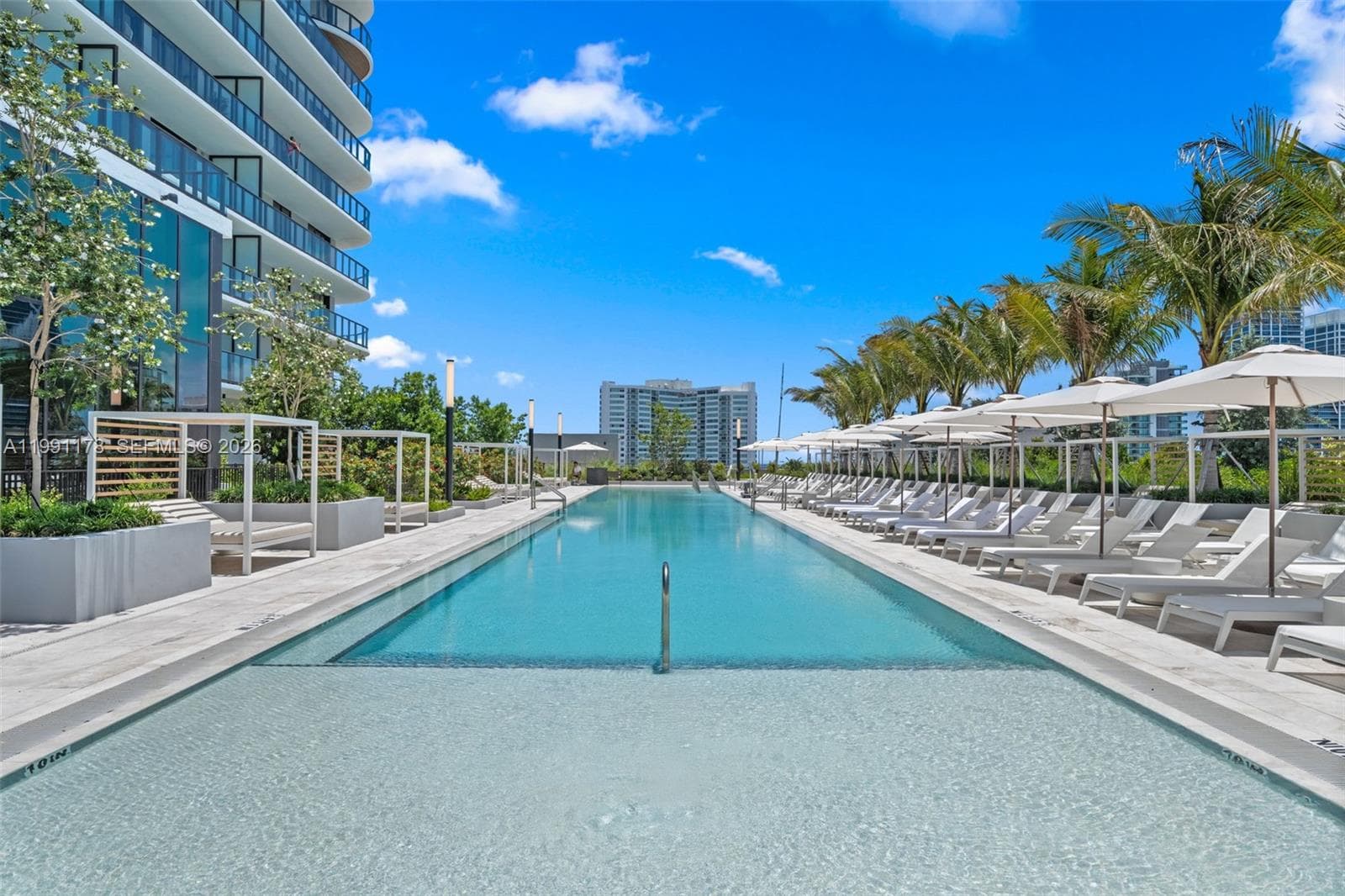 580 72nd St # 1402, Miami Beach FL 33141 — 26