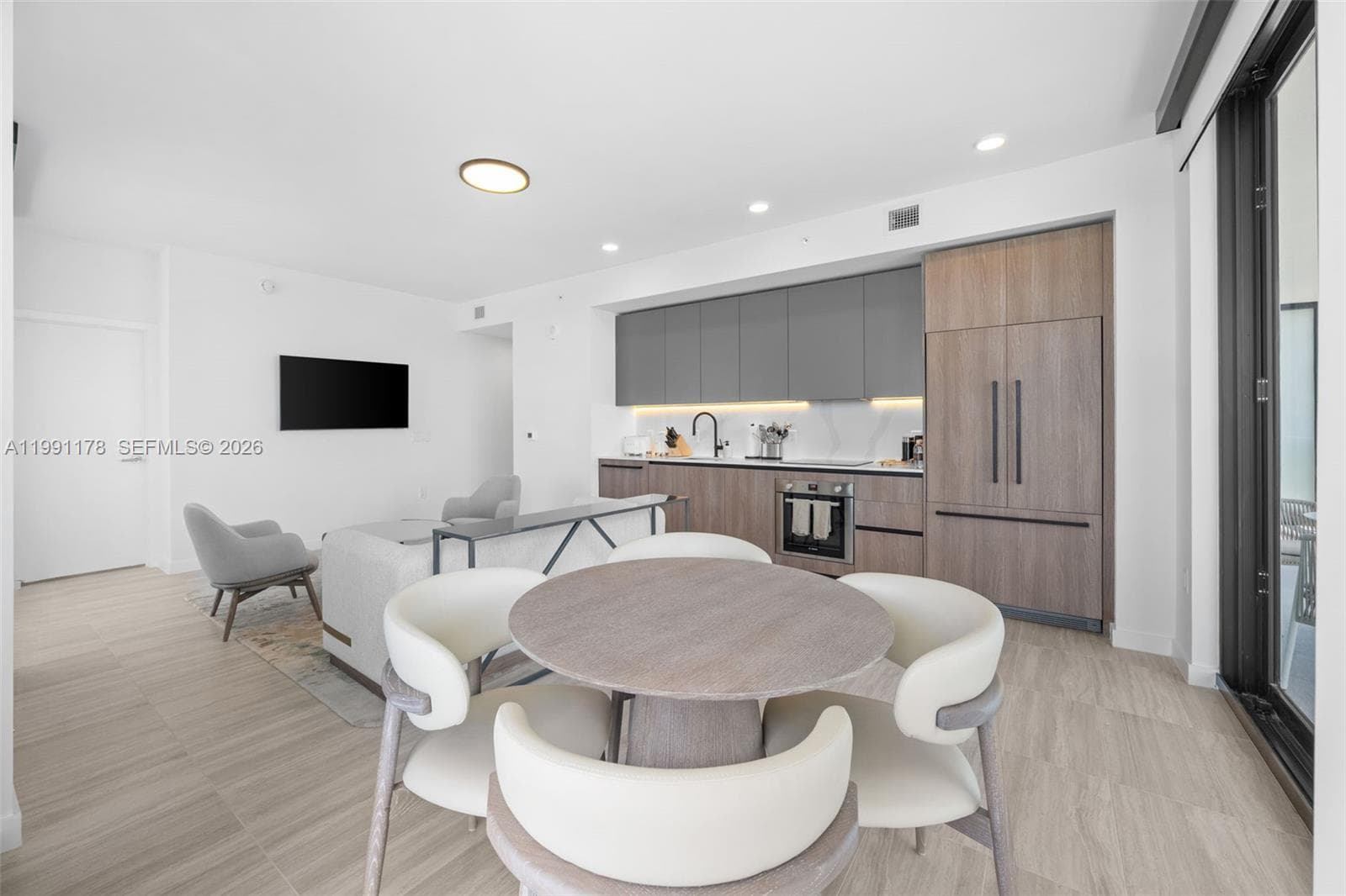580 72nd St # 1402, Miami Beach FL 33141 — 7