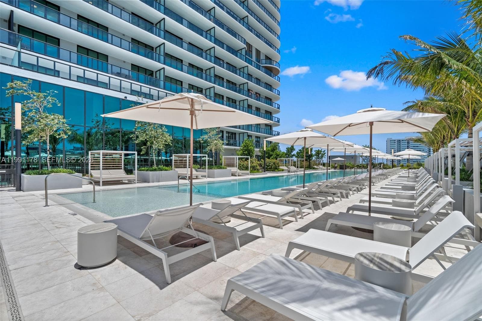 580 72nd St # 1402, Miami Beach FL 33141 — 34