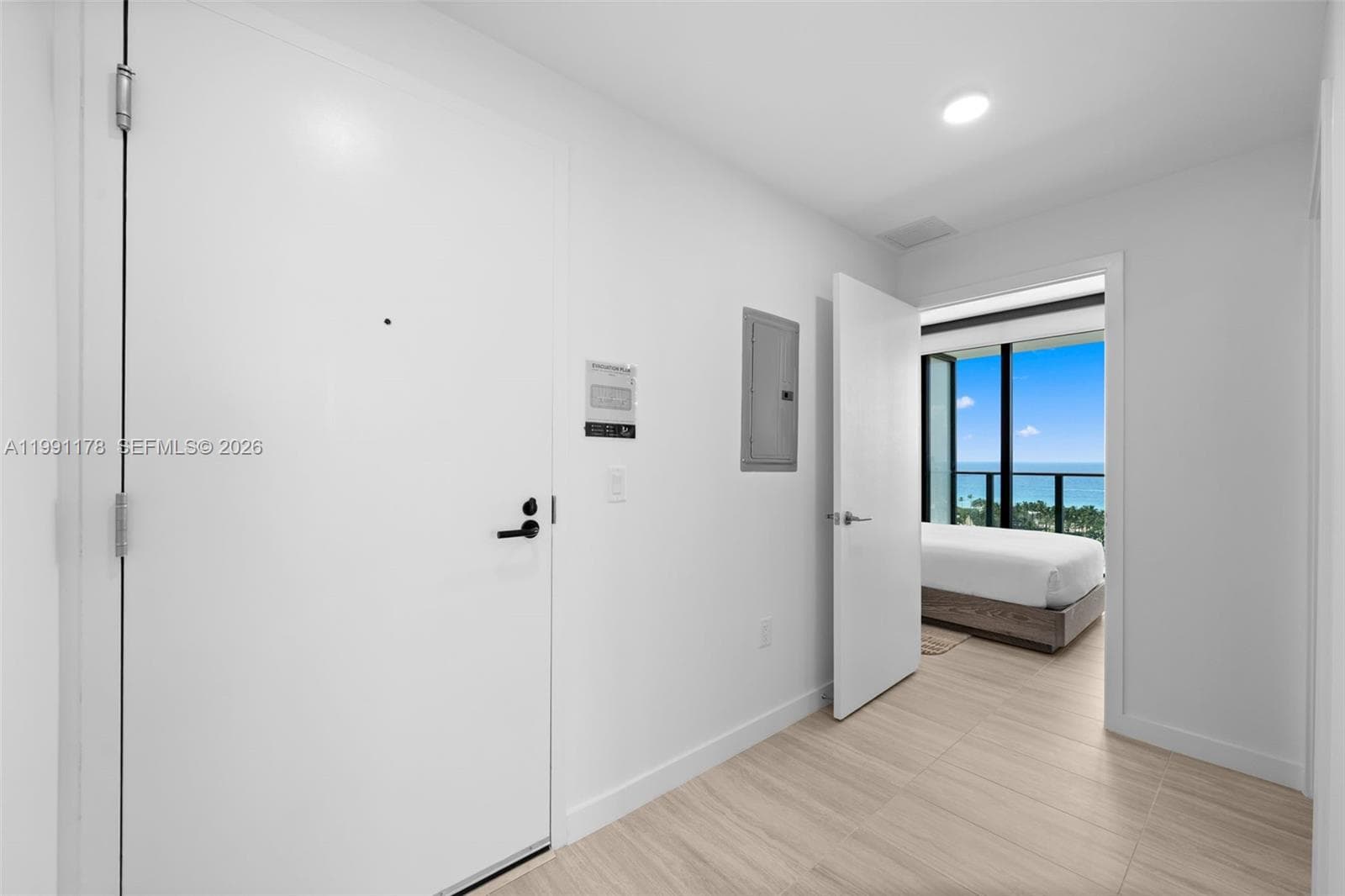 580 72nd St # 1402, Miami Beach FL 33141 — 15