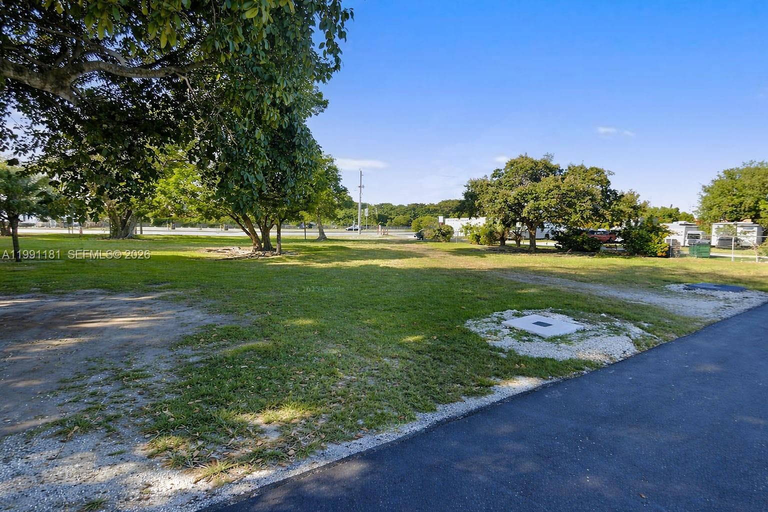 22650 SW 123rd Rd, Miami FL 33170 — 13