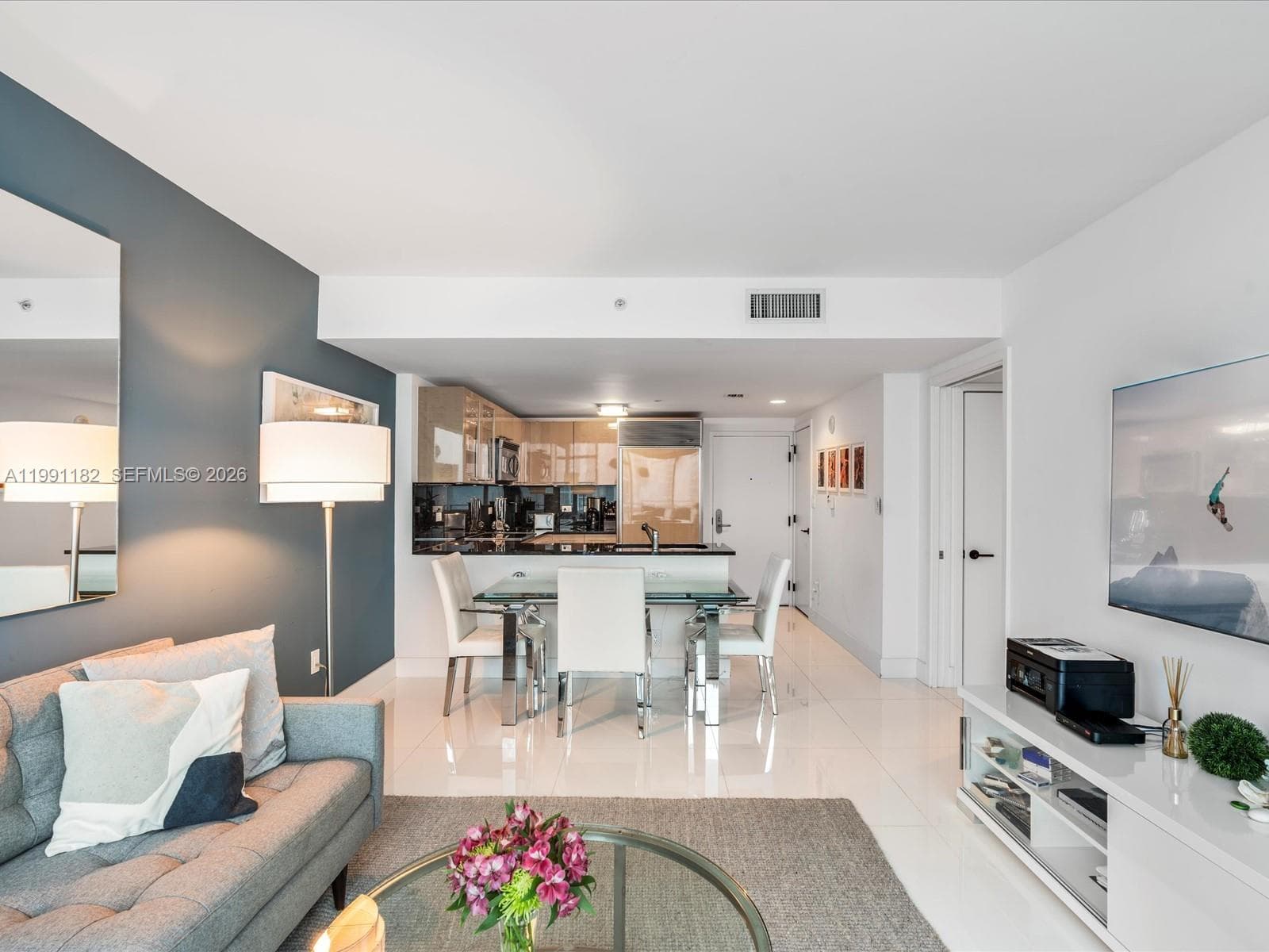 6801 Collins Ave # 1208, Miami Beach FL 33141 — 11