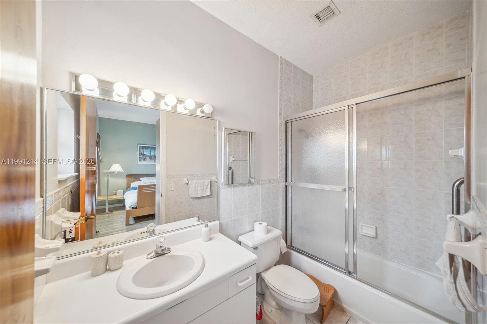 9008 Collins Ave # 402, Surfside FL 33154 — 33