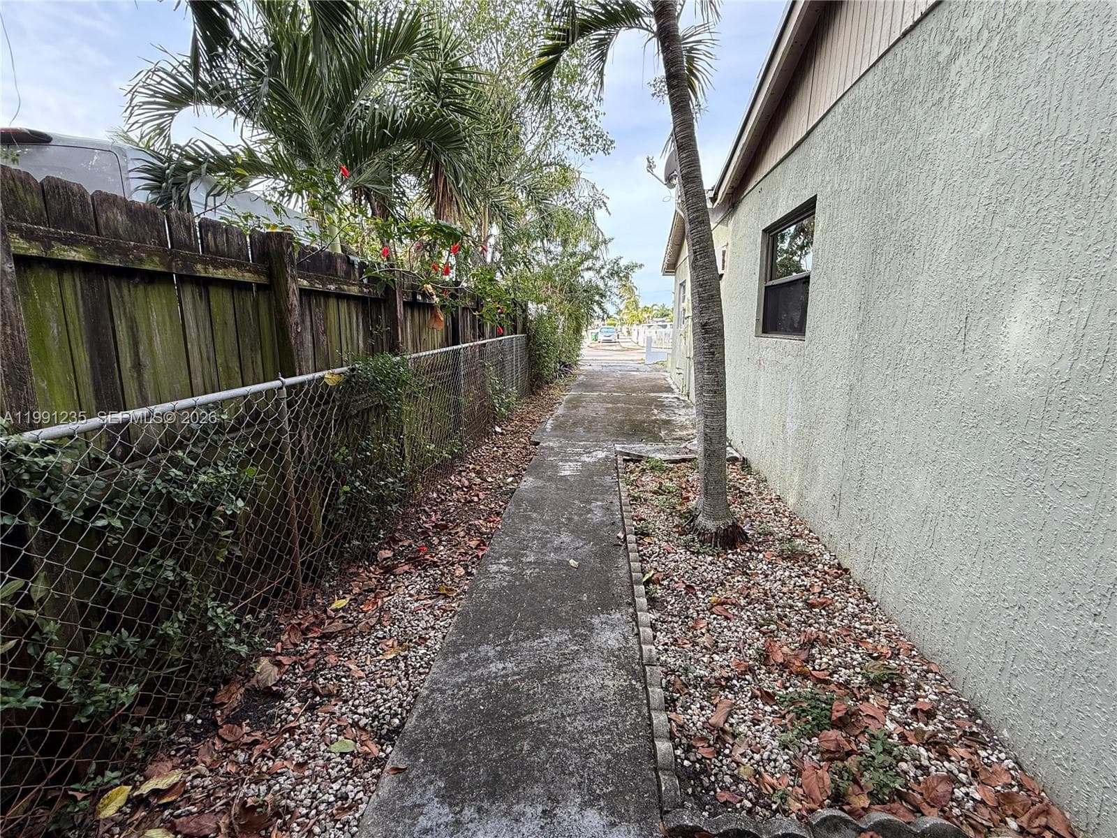 20001 NW 43rd Pl, Miami Gardens FL 33055 — 23