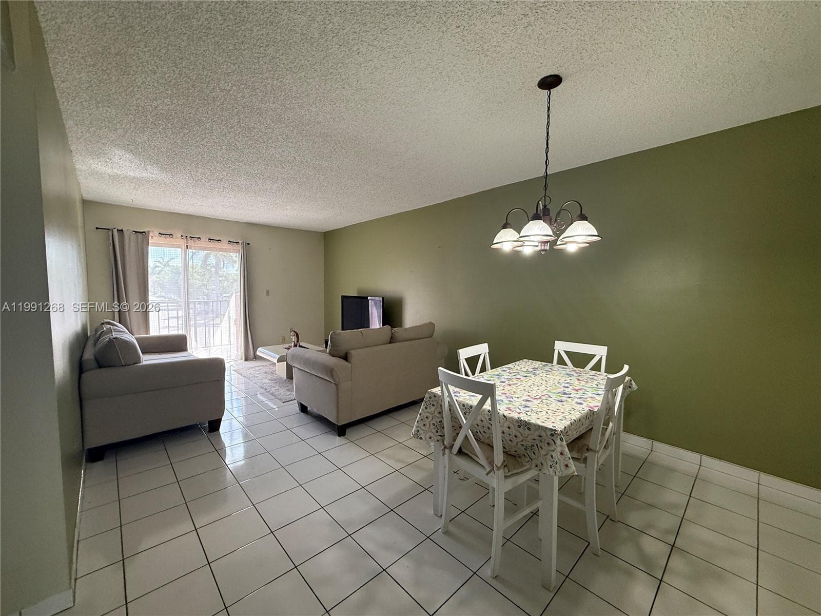 1800 W 54th St # 108, Hialeah FL 33012 — 2