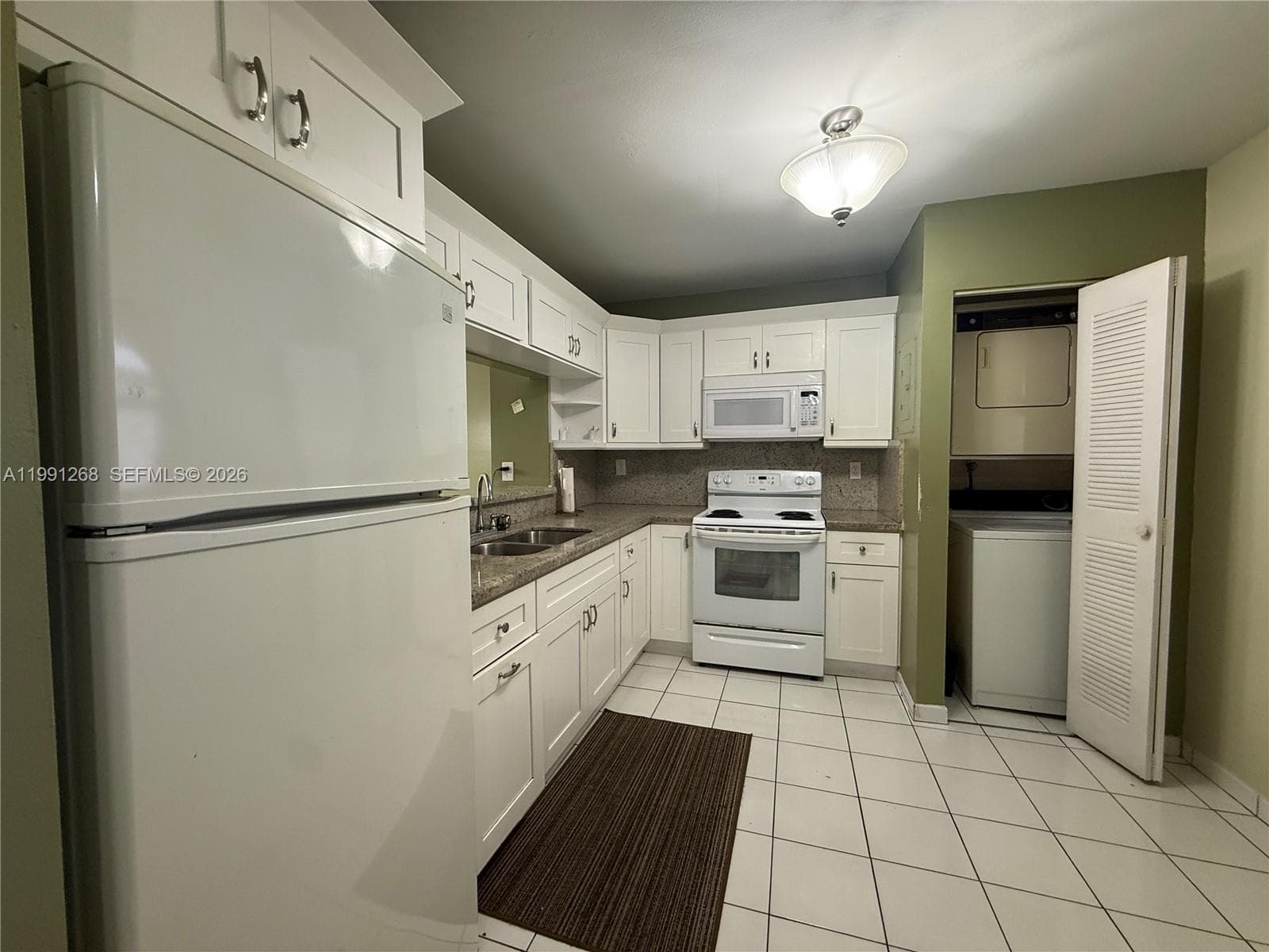 1800 W 54th St # 108, Hialeah FL 33012 — 7