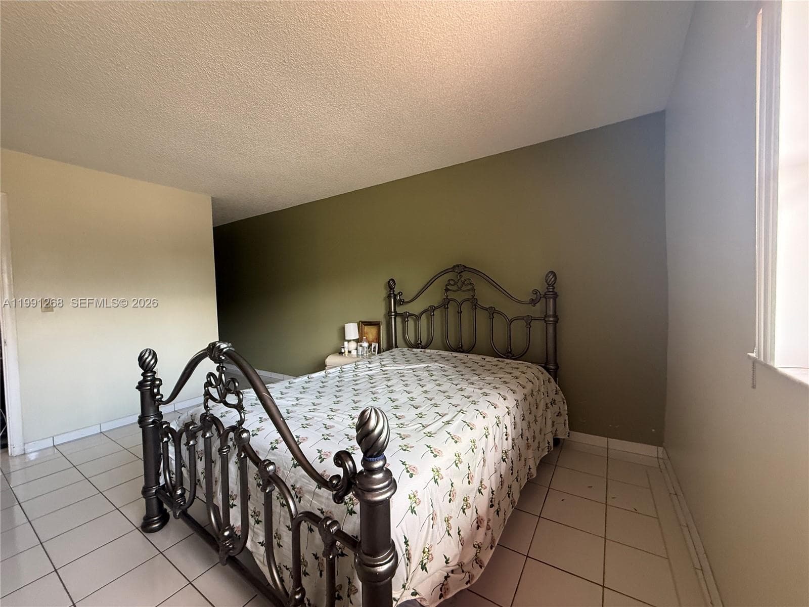 1800 W 54th St # 108, Hialeah FL 33012 — 11