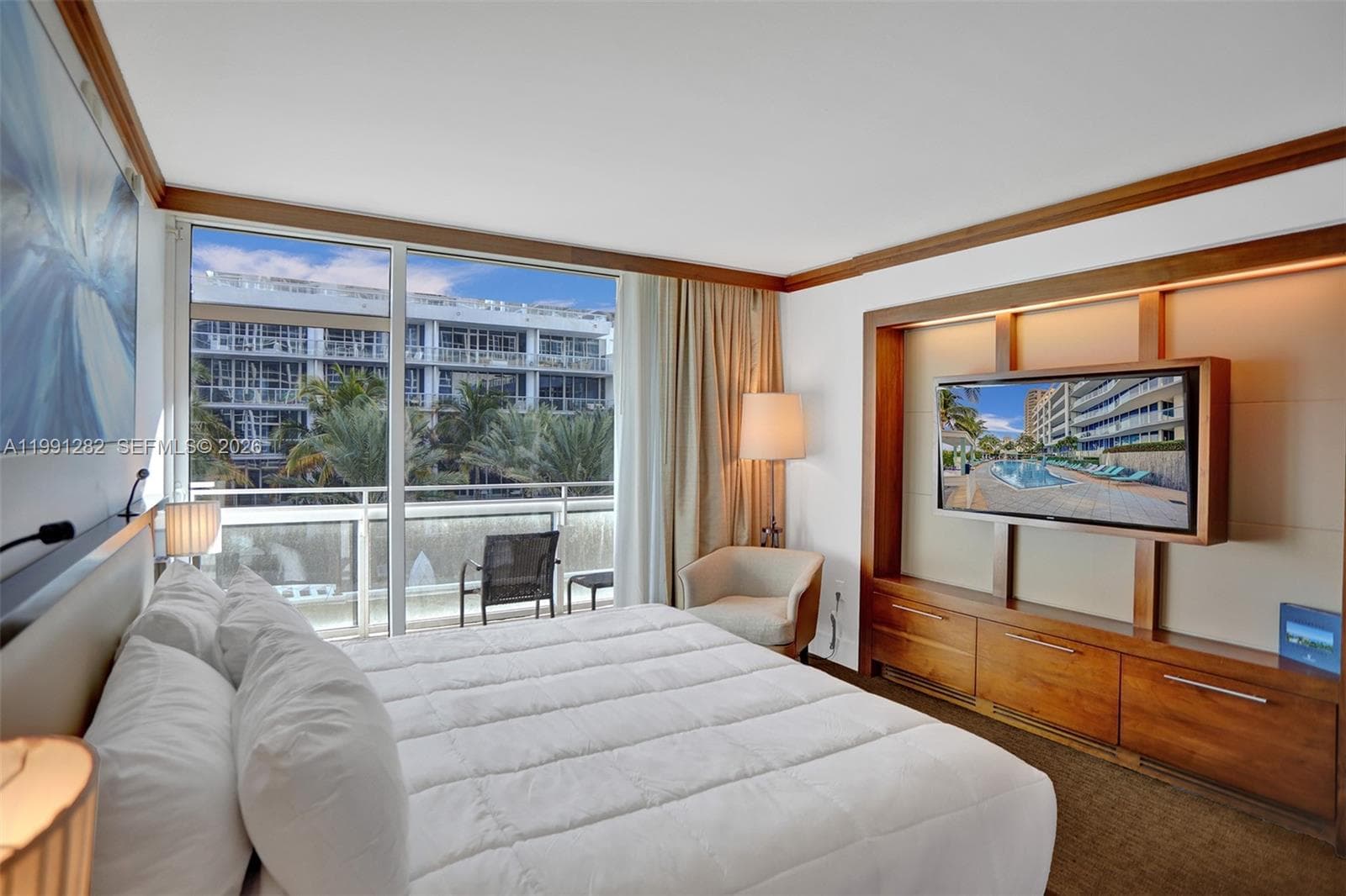 6801 Collins Ave # 314, Miami Beach FL 33141 — 7