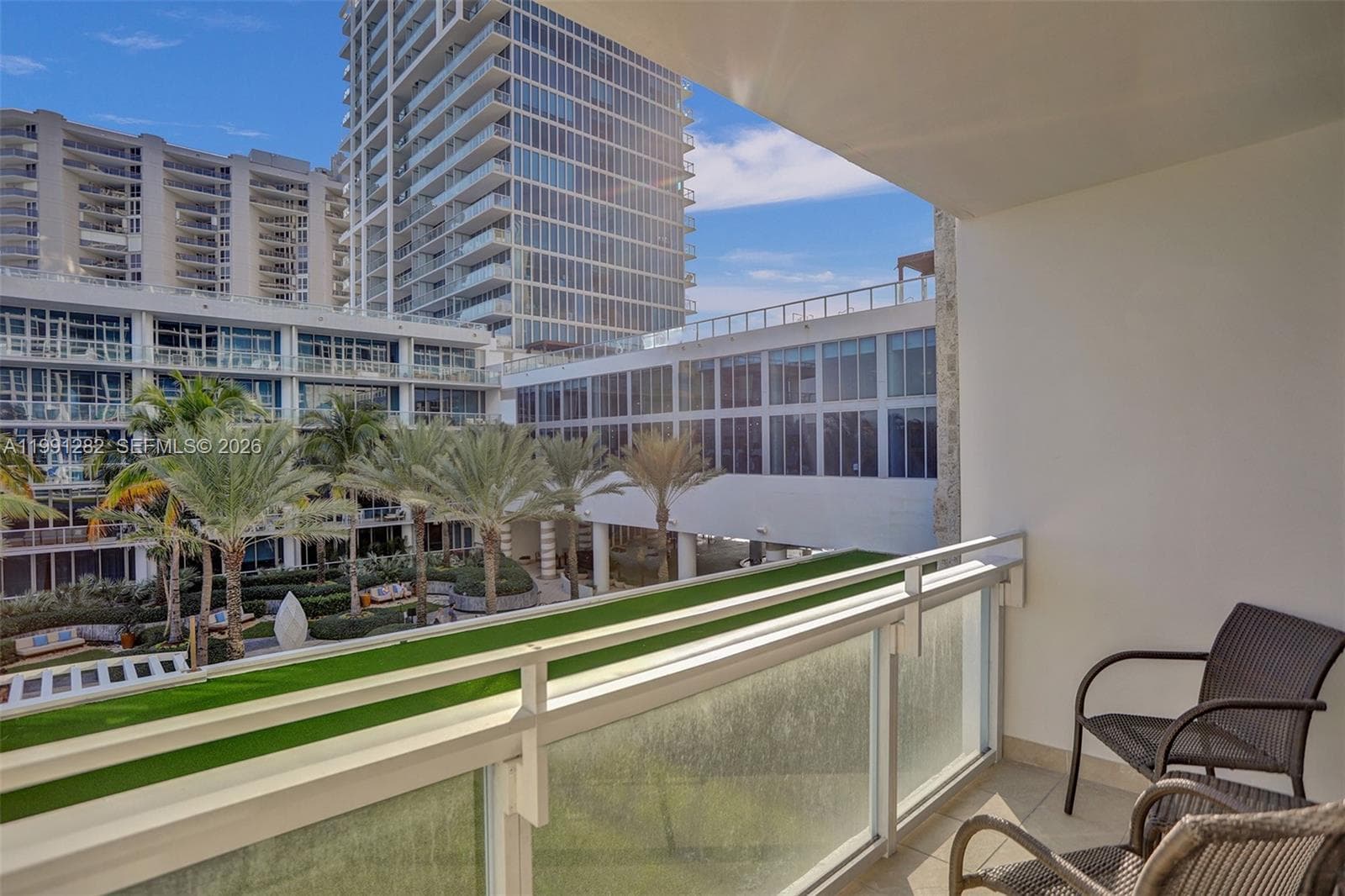 6801 Collins Ave # 314, Miami Beach FL 33141 — 10
