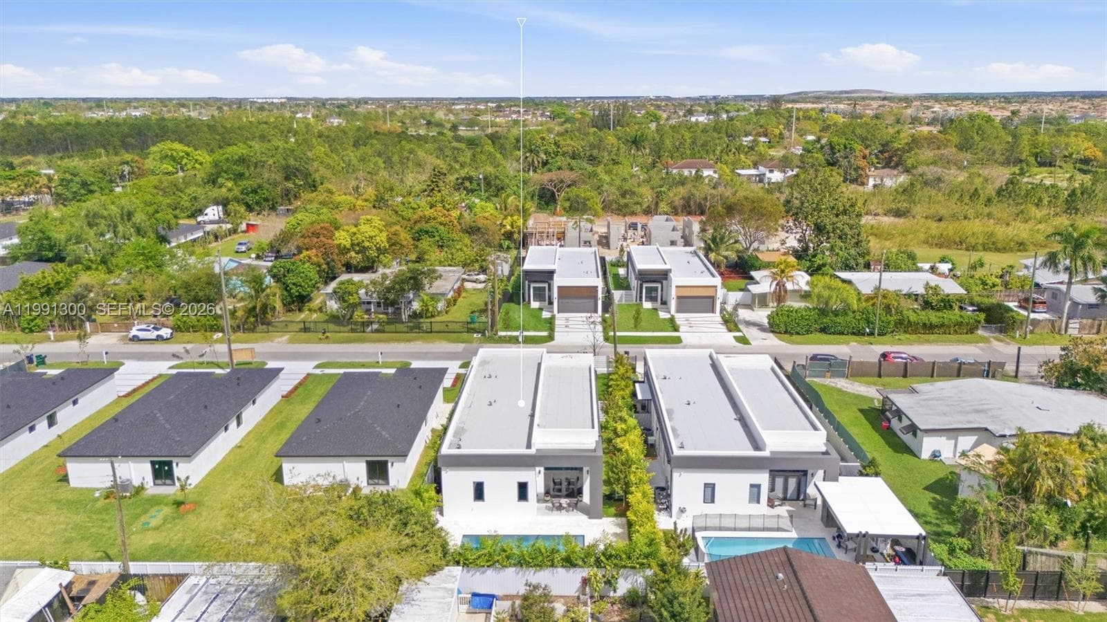 22900 SW 122 PL, Miami FL 33170 — 35