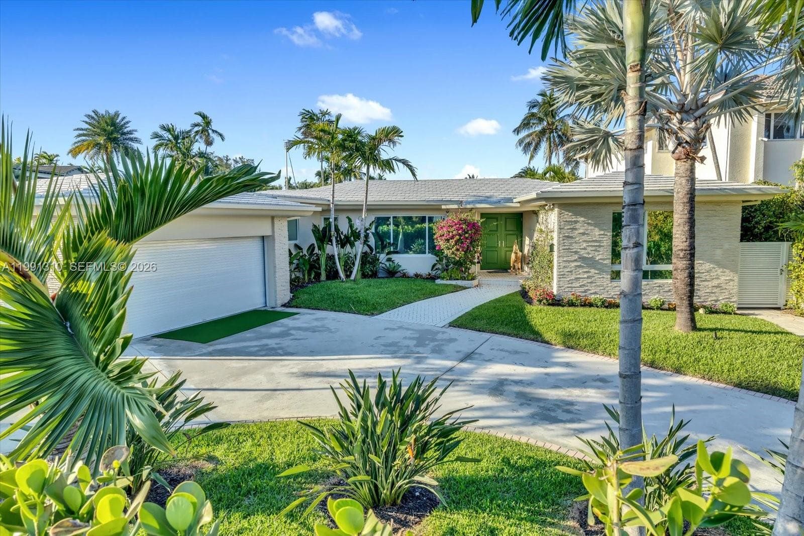 1277 Biscaya Dr, Surfside FL 33154 — 10