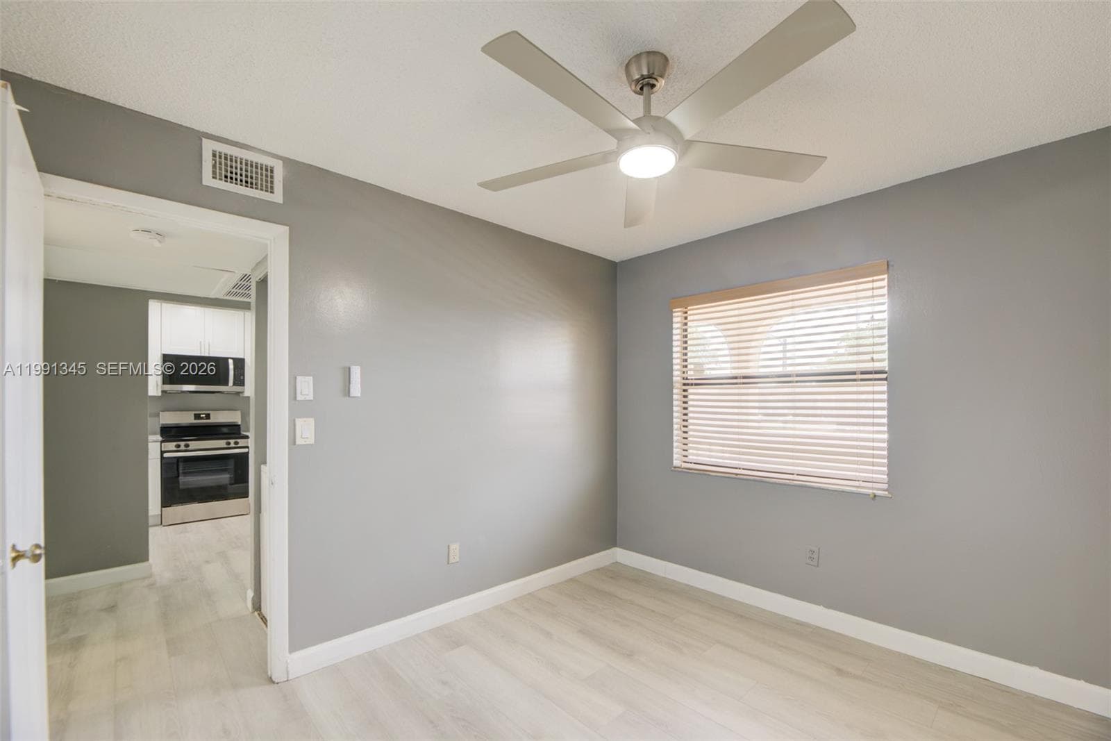 851 NE 209th Ter # 23, Miami FL 33179 — 23