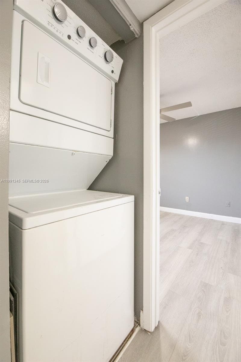 851 NE 209th Ter # 23, Miami FL 33179 — 27