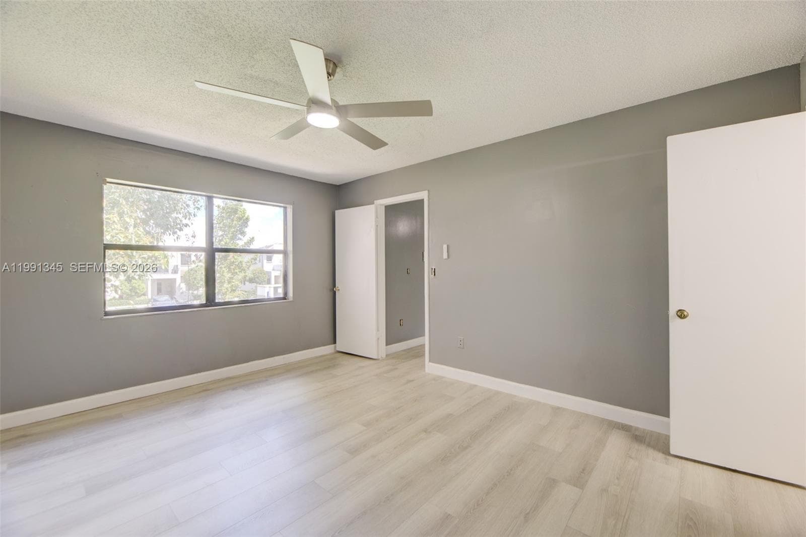 851 NE 209th Ter # 23, Miami FL 33179 — 17