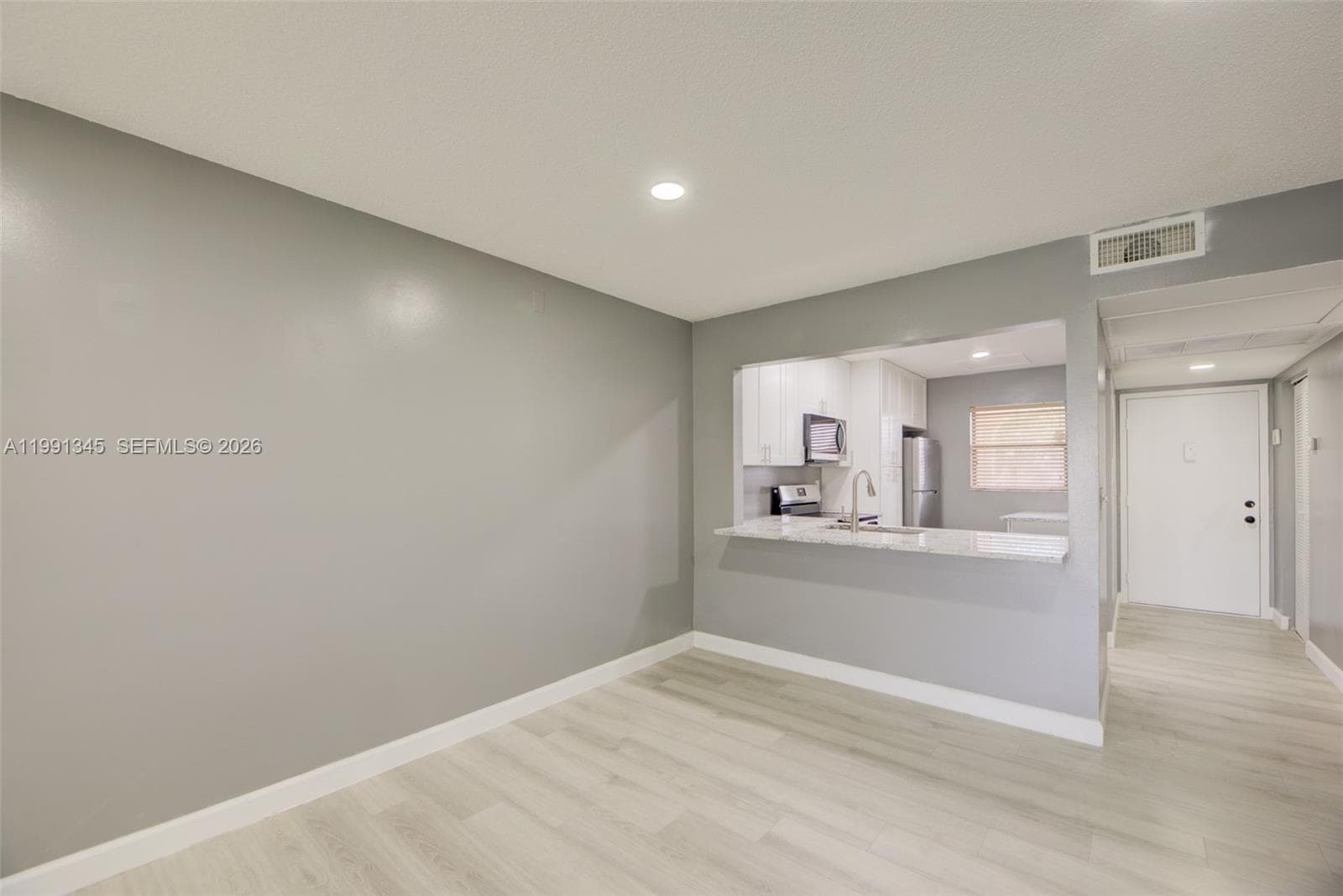 851 NE 209th Ter # 23, Miami FL 33179 — 8
