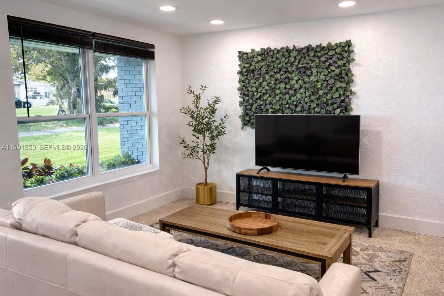 450 NE 155th Ter, Miami FL 33162 — 3