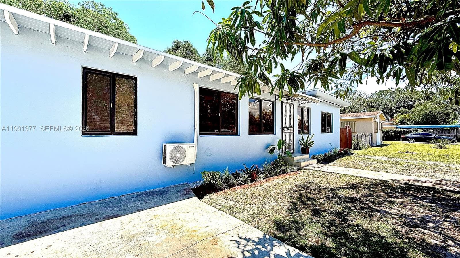 1352 NW 112th Ter, Miami FL 33167 — 26