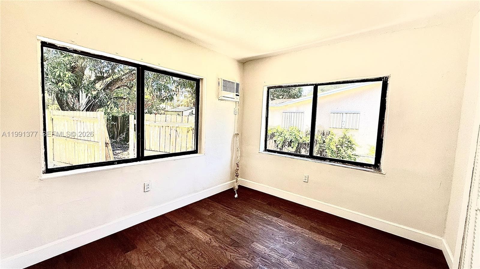 1352 NW 112th Ter, Miami FL 33167 — 7