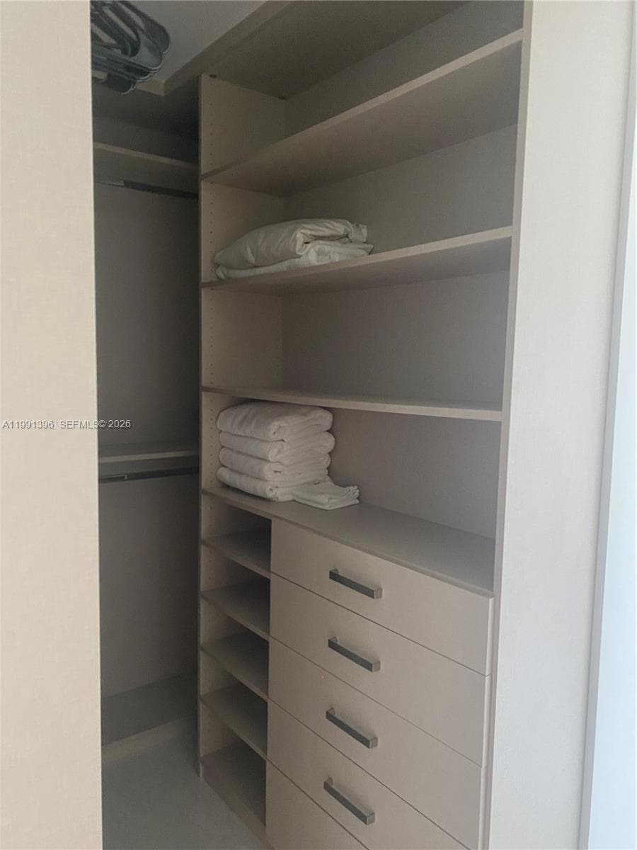 18975 Collins Ave # 605, Sunny Isles Beach FL 33160 — 10