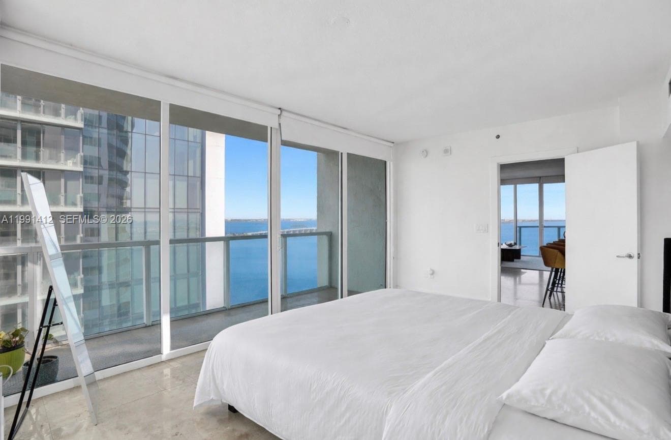 665 NE 25th St # 2105, Miami FL 33137 — 8