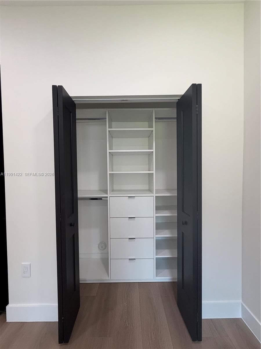 283 NW 52 St # 283, Miami FL 33127 — 53