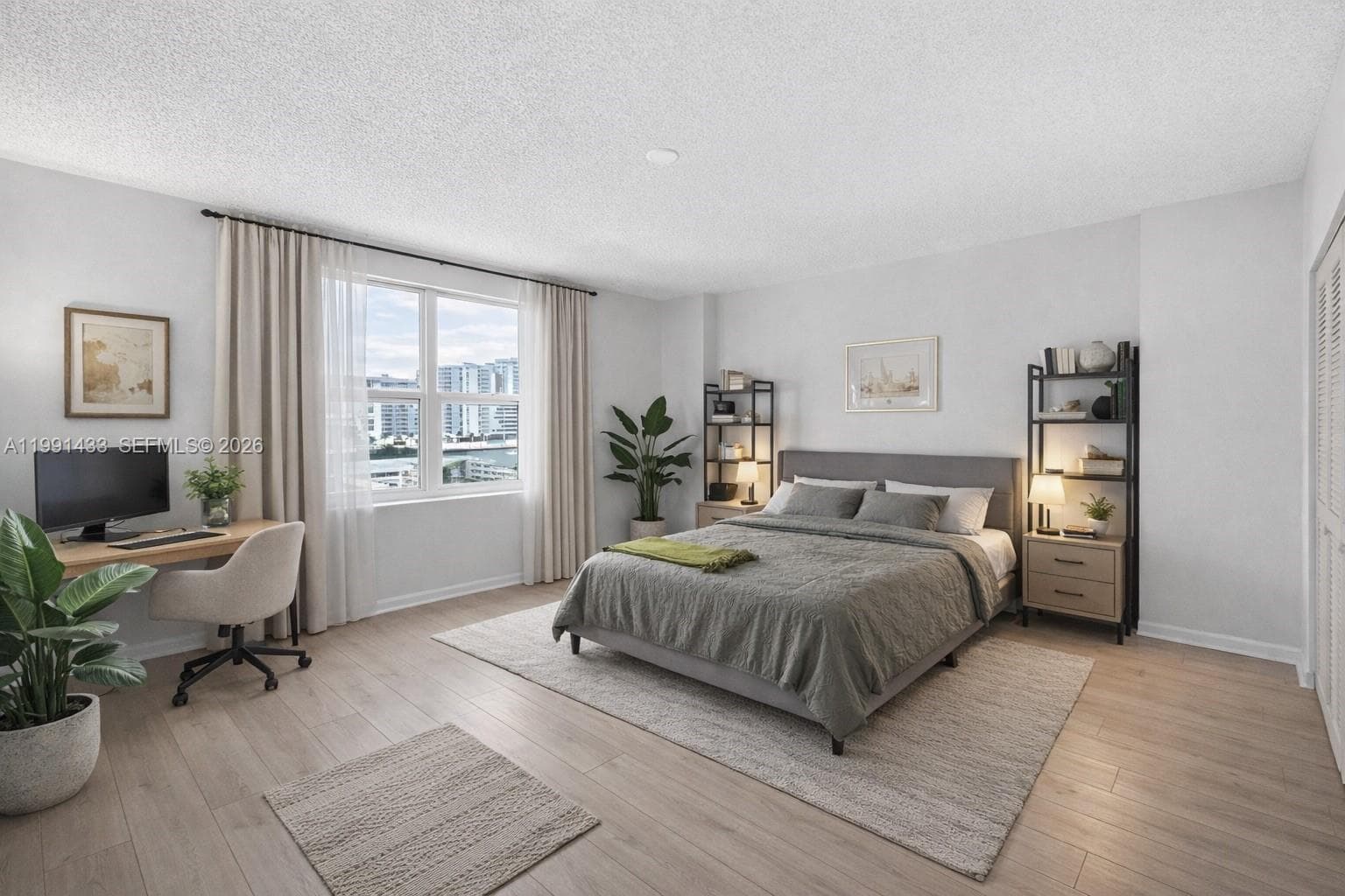 701 Brickell Key Blvd # 1108, Miami FL 33131 — 2