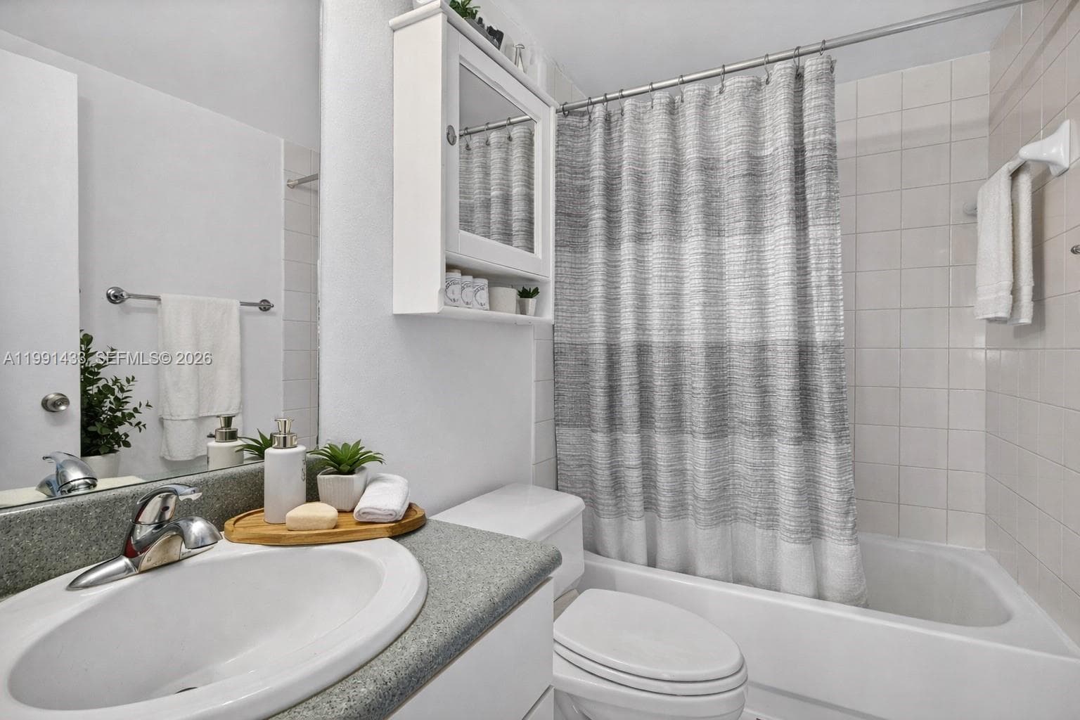 701 Brickell Key Blvd # 1108, Miami FL 33131 — 4