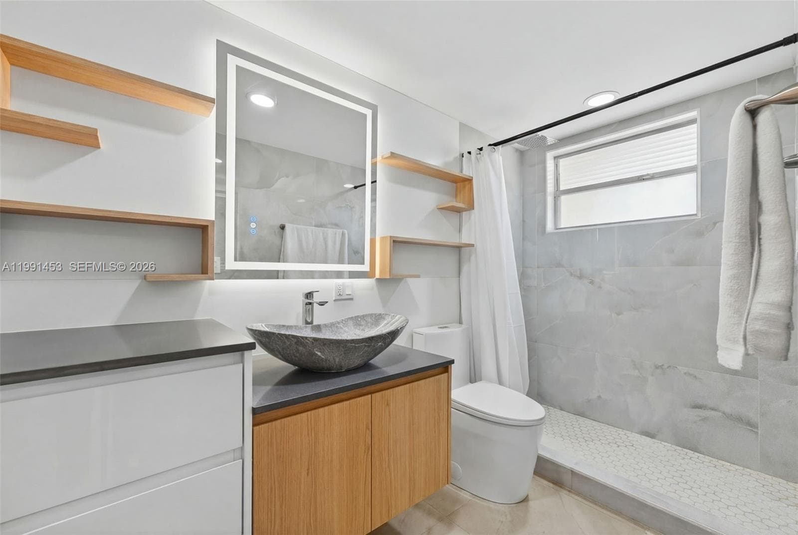1750 W 46th St # 412, Hialeah FL 33012 — 10
