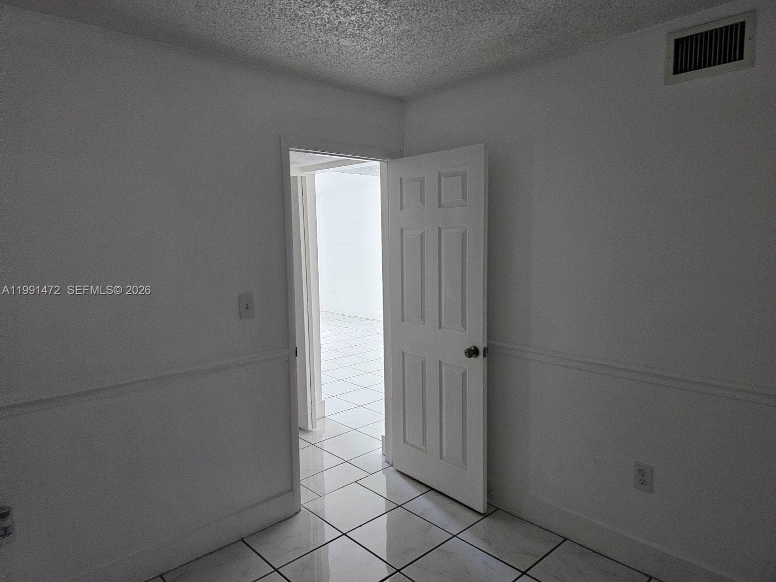 10090 NW 80th Ct # 1350, Hialeah Gardens FL 33016 — 27