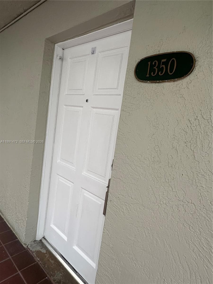 10090 NW 80th Ct # 1350, Hialeah Gardens FL 33016 — 49