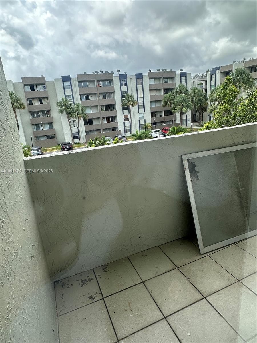 10090 NW 80th Ct # 1350, Hialeah Gardens FL 33016 — 41